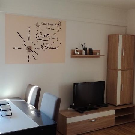 איזולה Apartma Ema מראה חיצוני תמונה